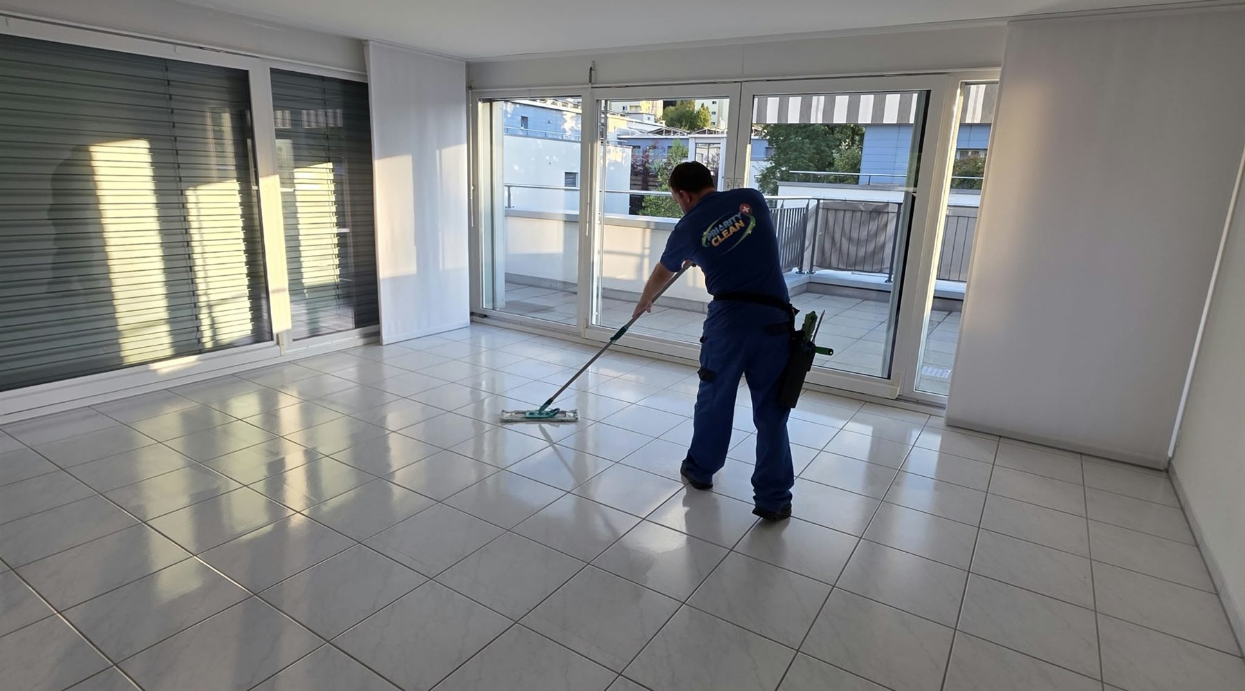 Vaciado y gestión de residuos por Priority Clean en Basilea y Baselland
